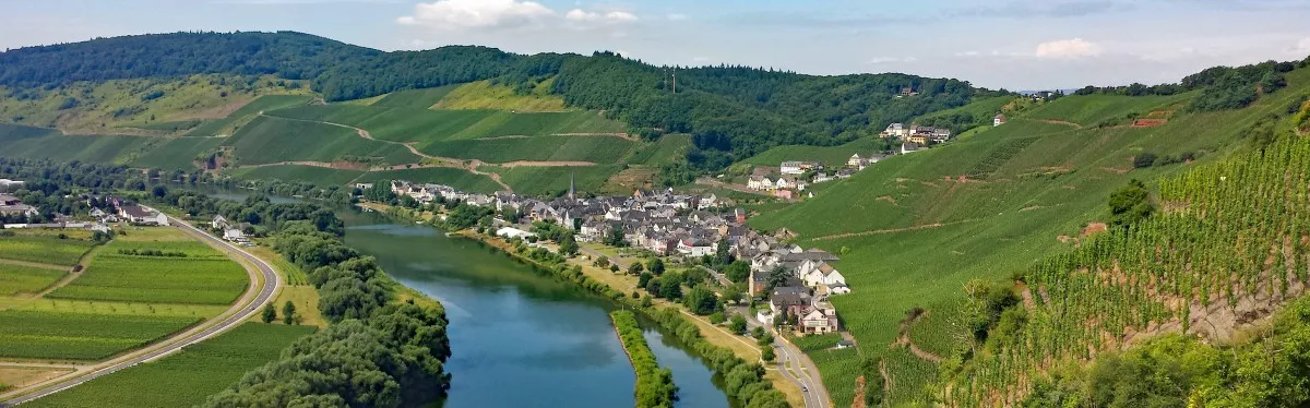 Les Républicains misent sur la « France périphérique » pour reconquérir le pouvoir