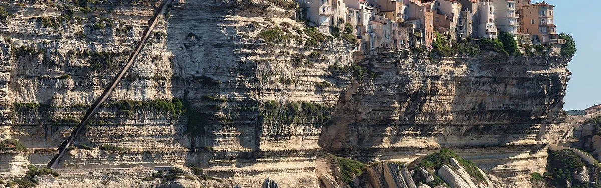 Le candidat Fillon au bord du gouffre