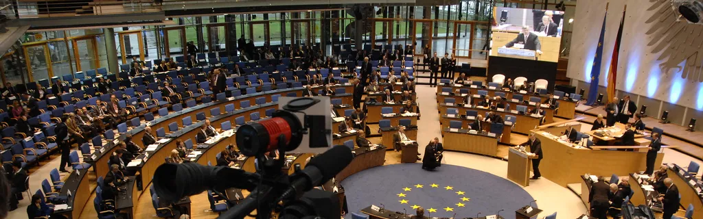 Info Contexte - Responsabilité des plateformes : le PPE fait des concessions à la marge, mais ne recule pas (document)