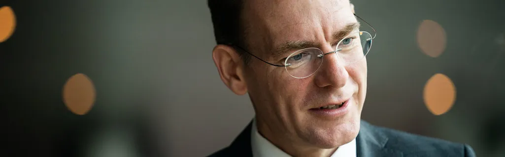 Menno Snel : « Sur la taxation du kérosène, le niveau bilatéral est particulièrement pertinent »