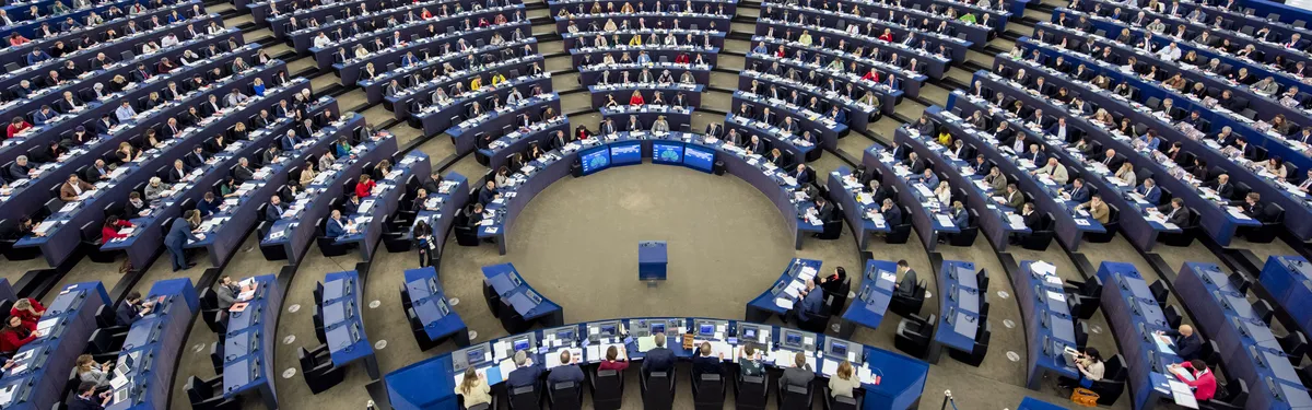 Comment les groupes politiques aimeraient réformer le Parlement européen