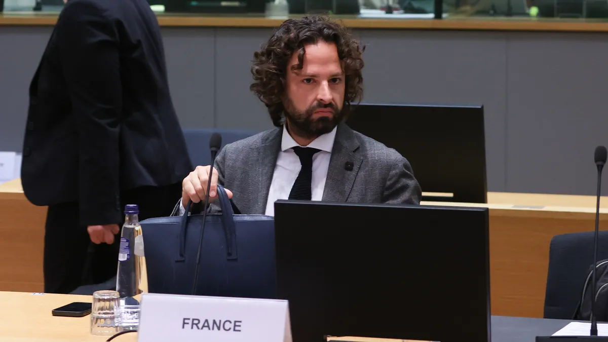 Cyril Piquemal, un diplomate ultrapolitique dans le bain de la technique bruxelloise