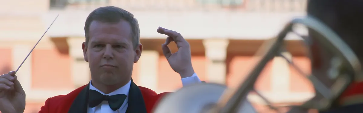 Entre Bruxelles et Paris, comment les candidats orchestrent leur programme numérique