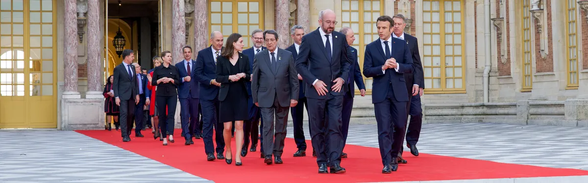 Guerre en Ukraine : après le choc, les Européens s’accordent un délai de réflexion