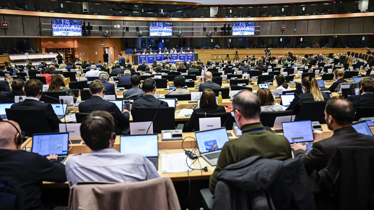 Mais à quoi ont donc servi les auditions des commissaires européens désignés ?