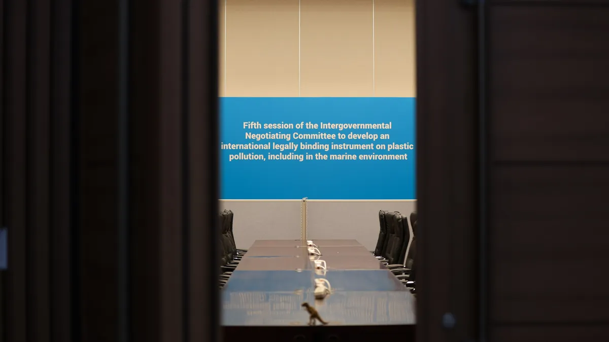 À Busan, la bataille des propositions de texte pour donner corps au traité plastiques