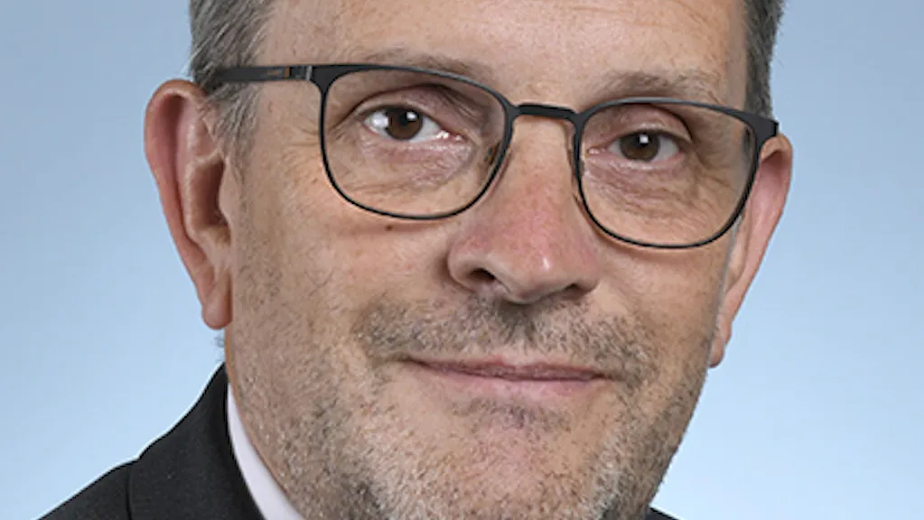 L’édifiant impact sanitaire de la pollution plastique : entretien avec le député Philippe Bolo