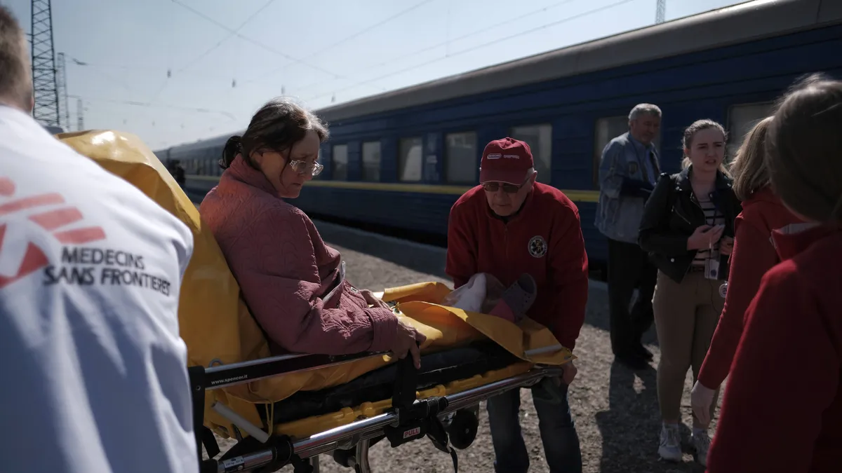 Localiser, s’adapter, contourner : les stratégies des ONG et associations de la santé face à la possible arrivée du RN au pouvoir