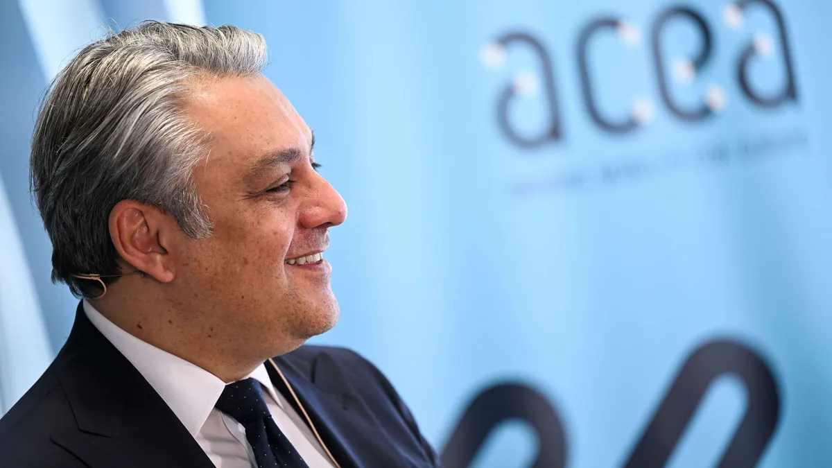 CO2 des voitures : une note réclamant le report de l’objectif 2025 crée un tollé