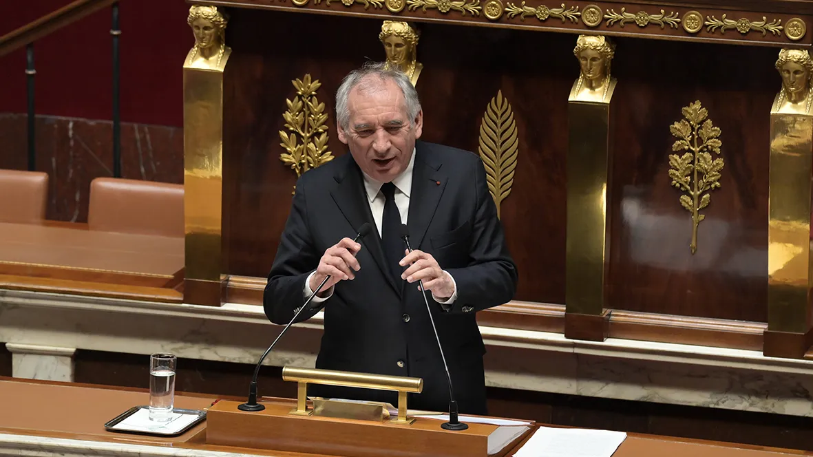 François Bayrou à Matignon : de la tactique mais pas de méthode ?