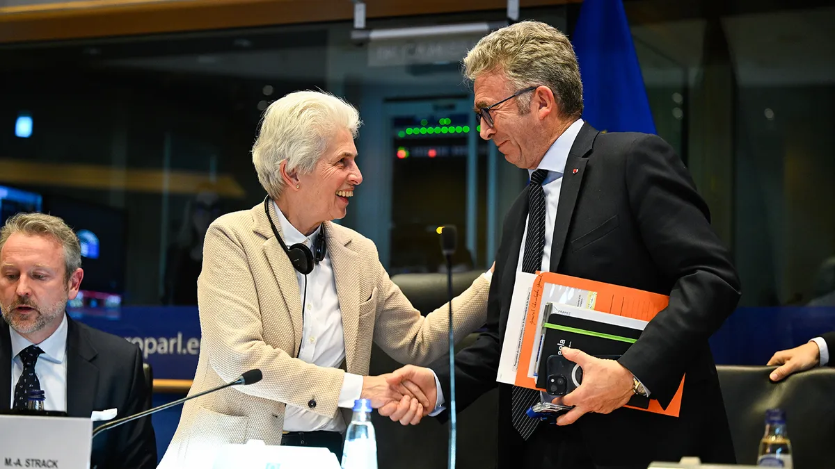 Au Parlement européen, la commission de la Sécurité et de la Défense entre dans la cour des grands