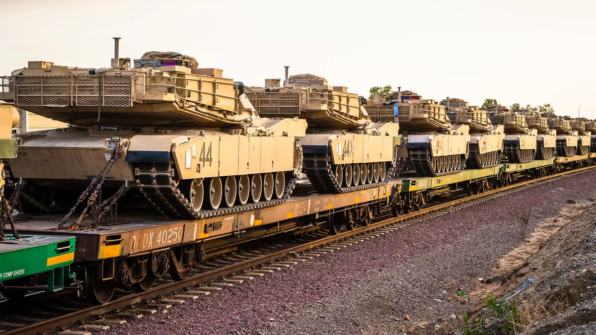 Mobilité militaire : au-delà des grandes manœuvres, le risque d’embourbement