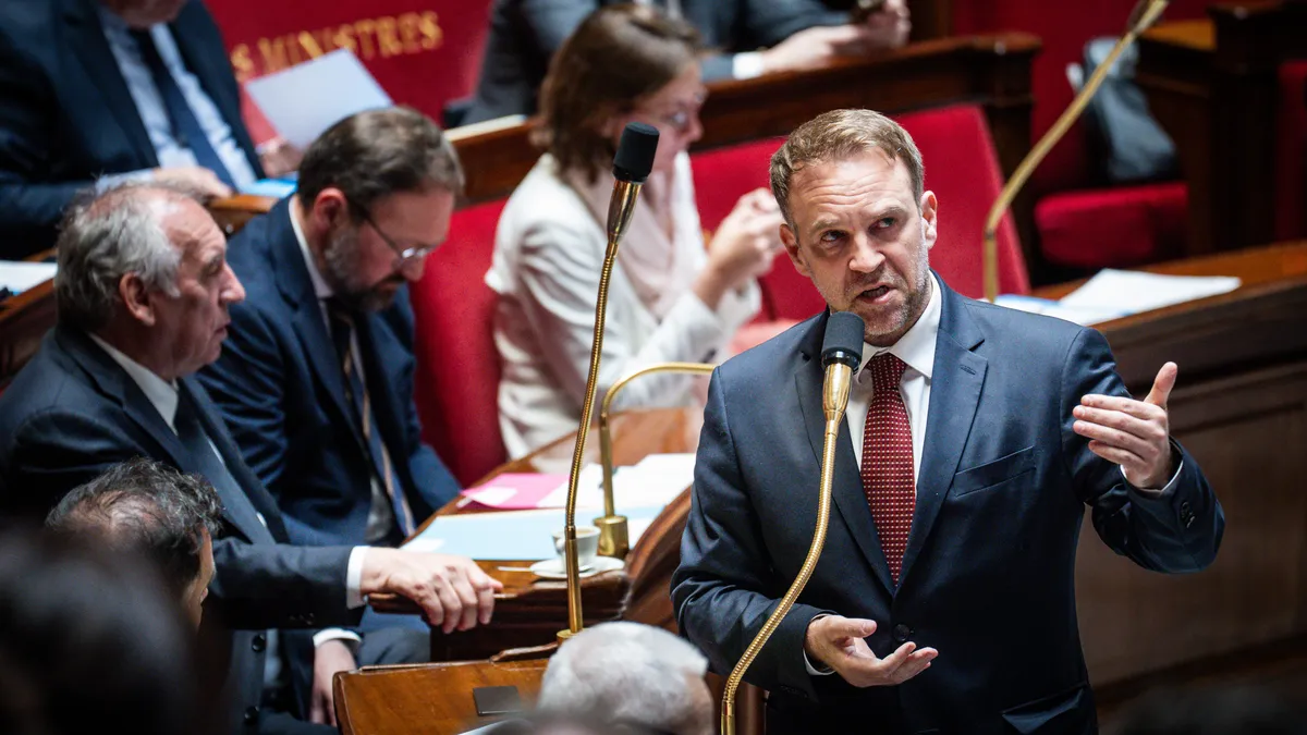 Nucléaire : l’embarras des autorités françaises face aux offensives d’EDF dans l’affaire Dukovany