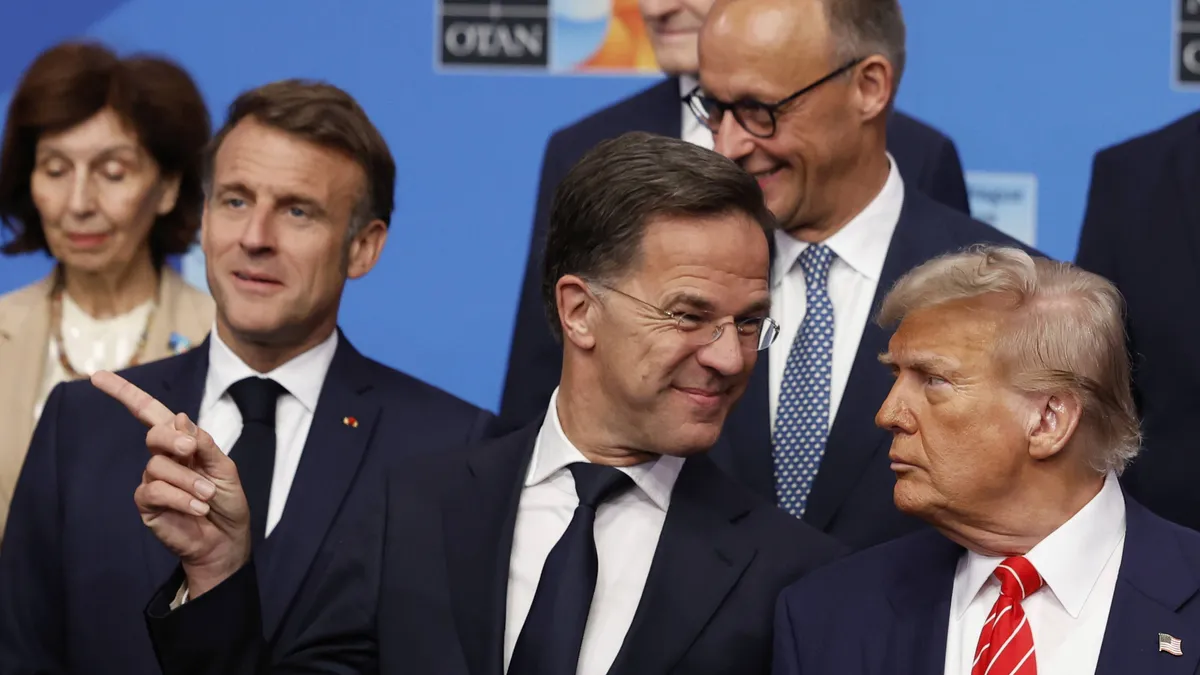 À l’Otan, les relations transatlantiques sur le fil du rasoir